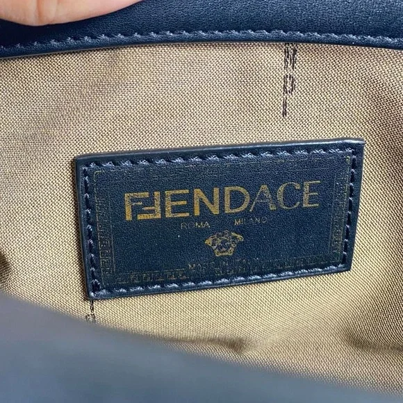 Designer Style Baguette Crossbody Bag - Picture 5 of 7